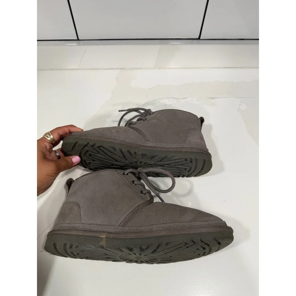 UGG Neumel 3236 Charcoal Grey Suede Lace Up Chukka Boots Mens 7 Women 9
